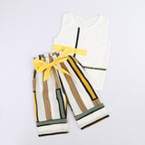 2 Piece Set - Sleevess Blouse + Printed Pants - Casual Virtual Chic