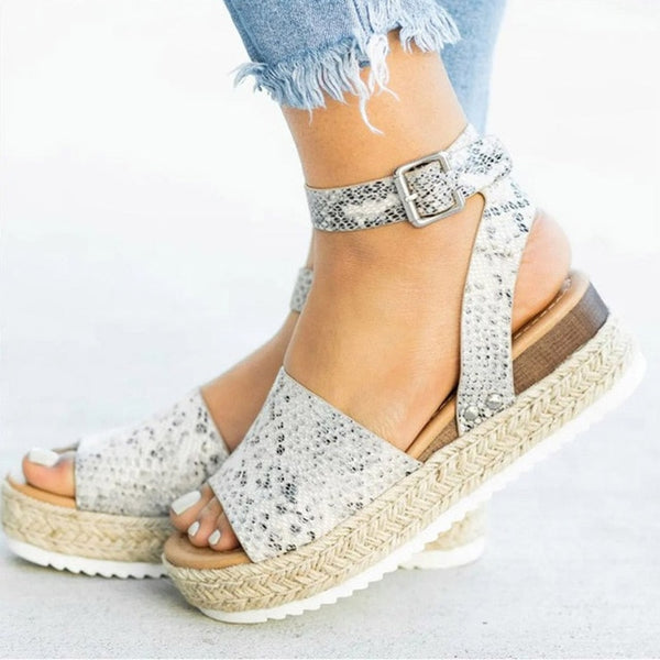 Platform Sandals - Casual Virtual Chic