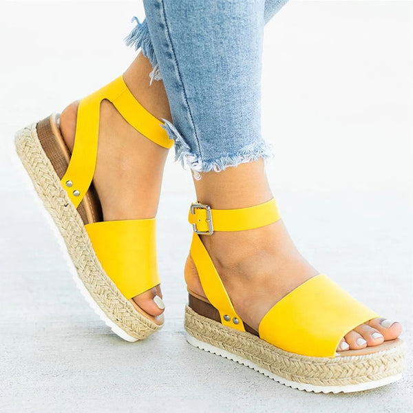 Platform Sandals - Casual Virtual Chic